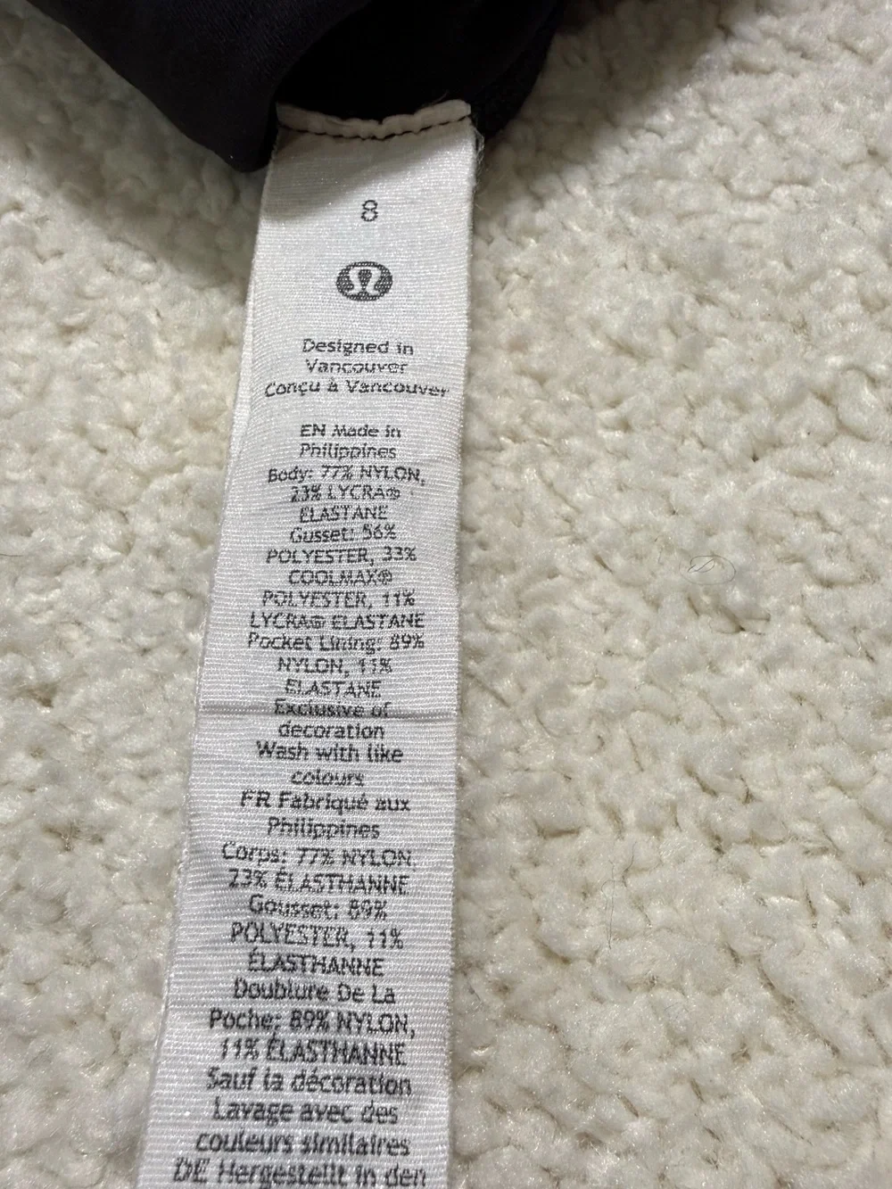 Lululemon Wunder Train High Rise Crop Leggings with Pockets 23